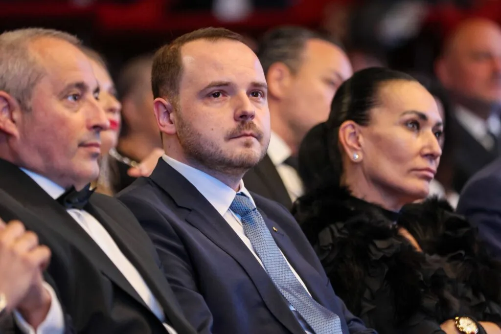 Scăderea concediilor medicale fictive: Economii record de peste 300 de milioane de lei, conform Ministerului Sănătății