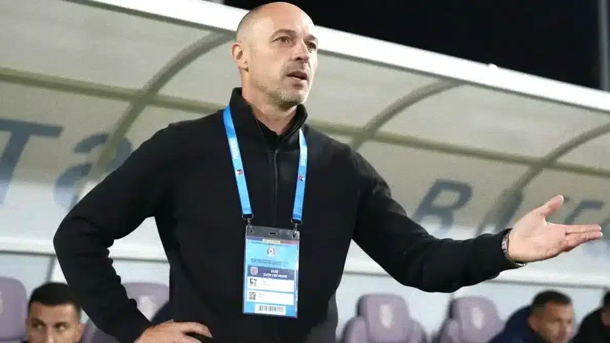 Bogdan Andone suspendat