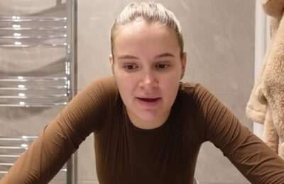 Molly-Mae Hague ia în calcul operație estetică după a doua sarcină