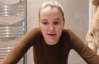 Molly-Mae Hague ia în calcul operație estetică după a doua sarcină