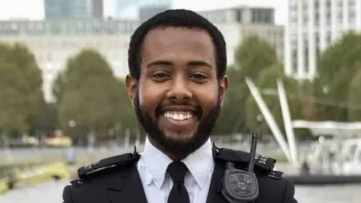 polițist viol Londra