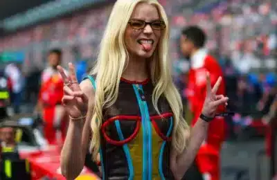 Anya Taylor-Joy, look rock la Formula 1: ținută de piele din 1991