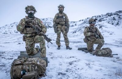 Sânge și explozibili în Groenlanda: Pregătiri daneze de atac SUA