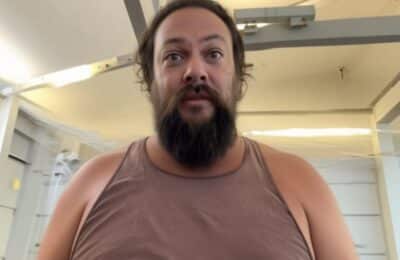 Jason Momoa, evacuat din Hawaii din cauza unei furtuni majore