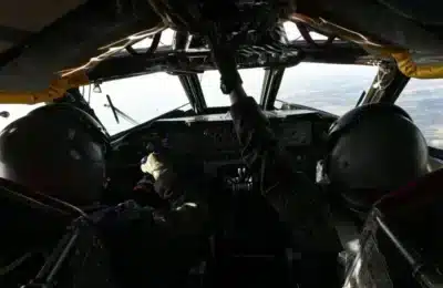 Spania interzice avioanelor SUA spațiul aerian și refuză NATO