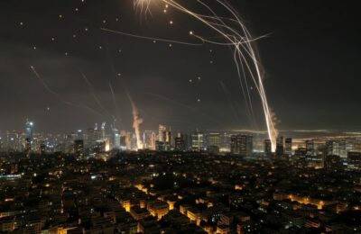 Iran atacă Israelul cu rachete; Arabia Saudită a interceptat proiectile