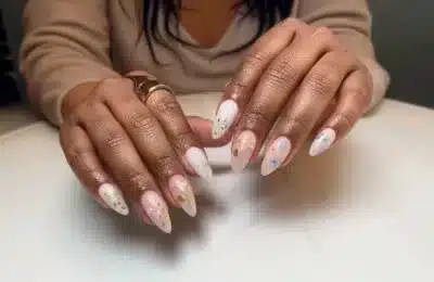 Manichiura florală 3D, tendința primăverii: efecte inedite