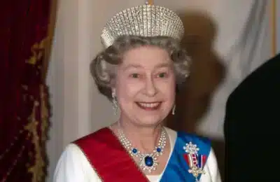 Site-ul HELLO! afișează eroare: „OOPS! Nu avem pagina pe care o cauți”