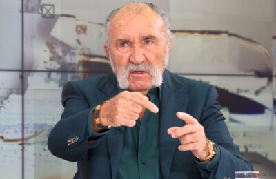 Ion Țiriac, la 86 de ani, explică de ce pilotează anual
