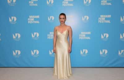 Lili Reinhart, apariție spectaculoasă într-o rochie Blumarine la Miami