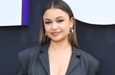 Madison Bailey, apariție surprinzătoare într-un selfie viral