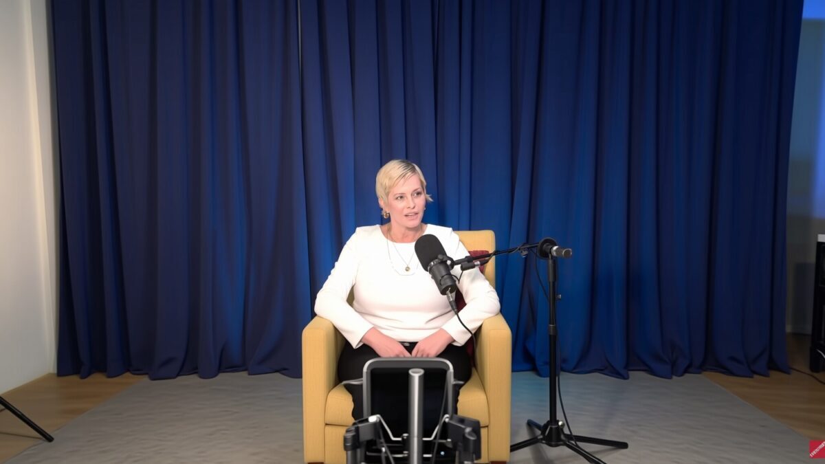 Nicole Eggert Baywatch