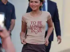 Zendaya, apariție surpriză cu un tricou cu mesaj la The Drama