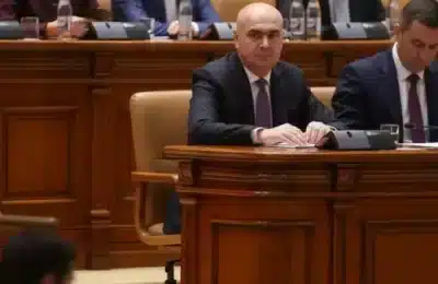 Guvern minoritar? PSD depune moțiune după demisiile miniștrilor