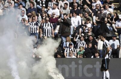 Haos în Olanda: Fanii Heracles au fugit de ultrași după retrogradare