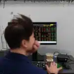 Prețul petrolului scade cu 9%, după redeschiderea Strâmtorii Hormuz