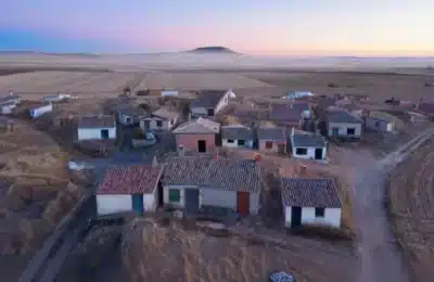 Sat spaniol oferă casă și job pentru a atrage locuitori