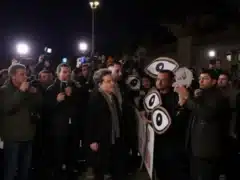 Sondaj: 40% dintre români vor schimbarea sistemului politic