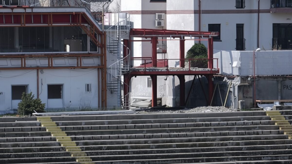 stadion Dinamo datorie