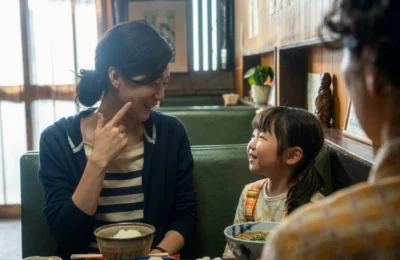 Un film japonez a cucerit Europa. Povestea mamei singure care a impresionat 70000 de oameni