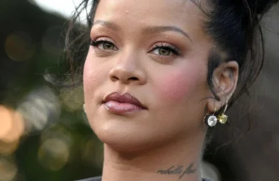 Rihanna, prima aparitie dupa atacul armat. A pozat in lenjerie la 38 de ani