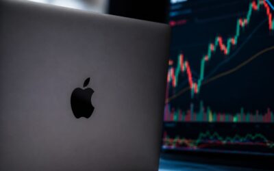 Apple a revenit pe primul loc la capitalizare bursieră cu 4,9 trilioane de dolari