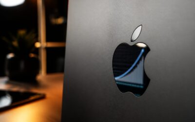 Apple a urcat la 4.880 de miliarde de dolari și a redevenit cea mai valoroasă companie din lume