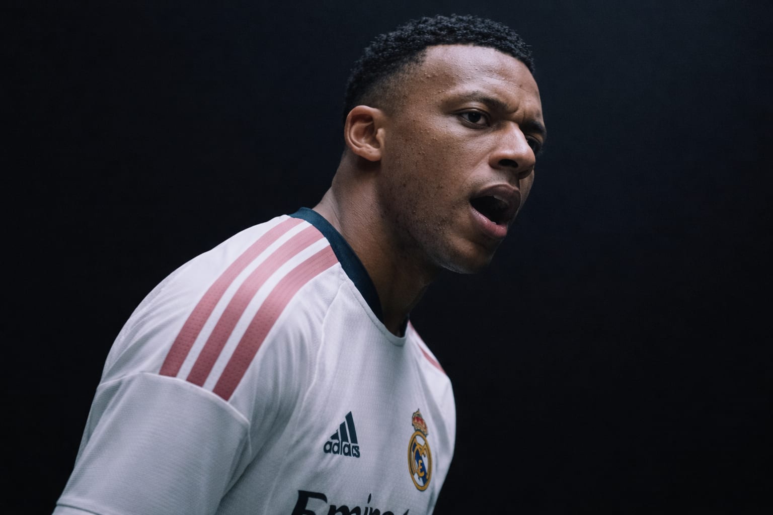 Kylian Mbappé este imaginea EA Sports FC 27 și revine pe coperta seriei după patru ani