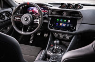Nissan Z 2027 pornește de la 44.480 de dolari și aduce cutie manuală pe Z Nismo