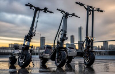 Scuterele electrice câștigă teren în oraș cu motoare de până la 3000W și autonomie de 92 km