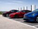 O problemă la suspensie a declanșat o investigație pentru 1,2 milioane de mașini Tesla Model 3 și Y