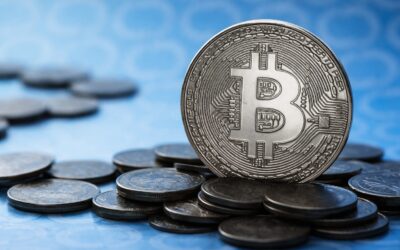 Prețul Bitcoin a urcat la 77.000 de dolari și a lichidat poziții short de peste 1,2 miliarde de dolari