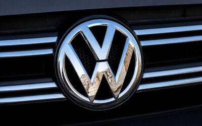 O problemă la caseta de direcție aduce în service 2,8 milioane de automobile Volkswagen și Audi