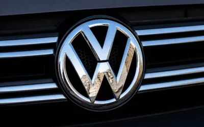 O problemă la caseta de direcție aduce în service 2,8 milioane de automobile Volkswagen și Audi