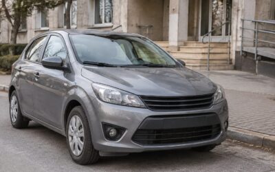 Reducerea de 50% la taxa auto pentru handicap grav în 2026 se acordă cu acte depuse. Ce mașini sunt eligibile